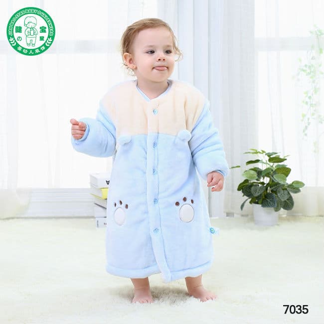 100_polyester baby bathrobe